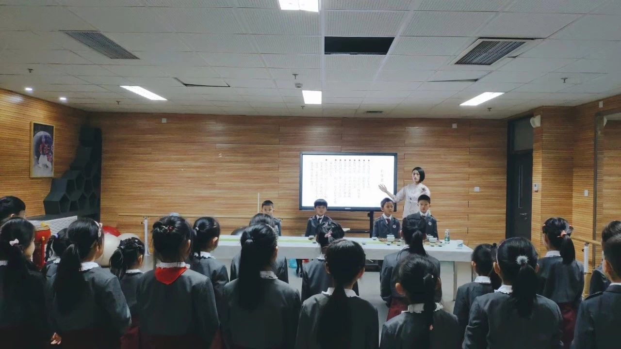 以茶为师 | 《小学生茶艺礼仪》